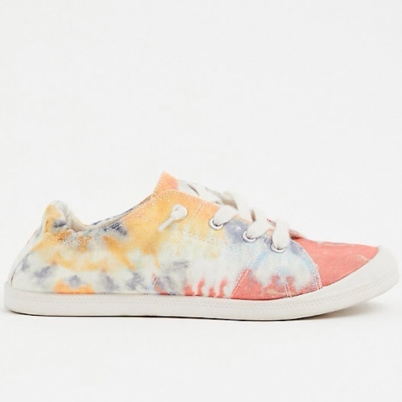 TORRID SNEAKERS - Picture 2 of 6